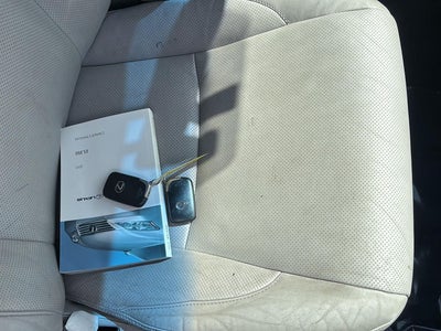 2011 Lexus ES 350 4dr Sdn