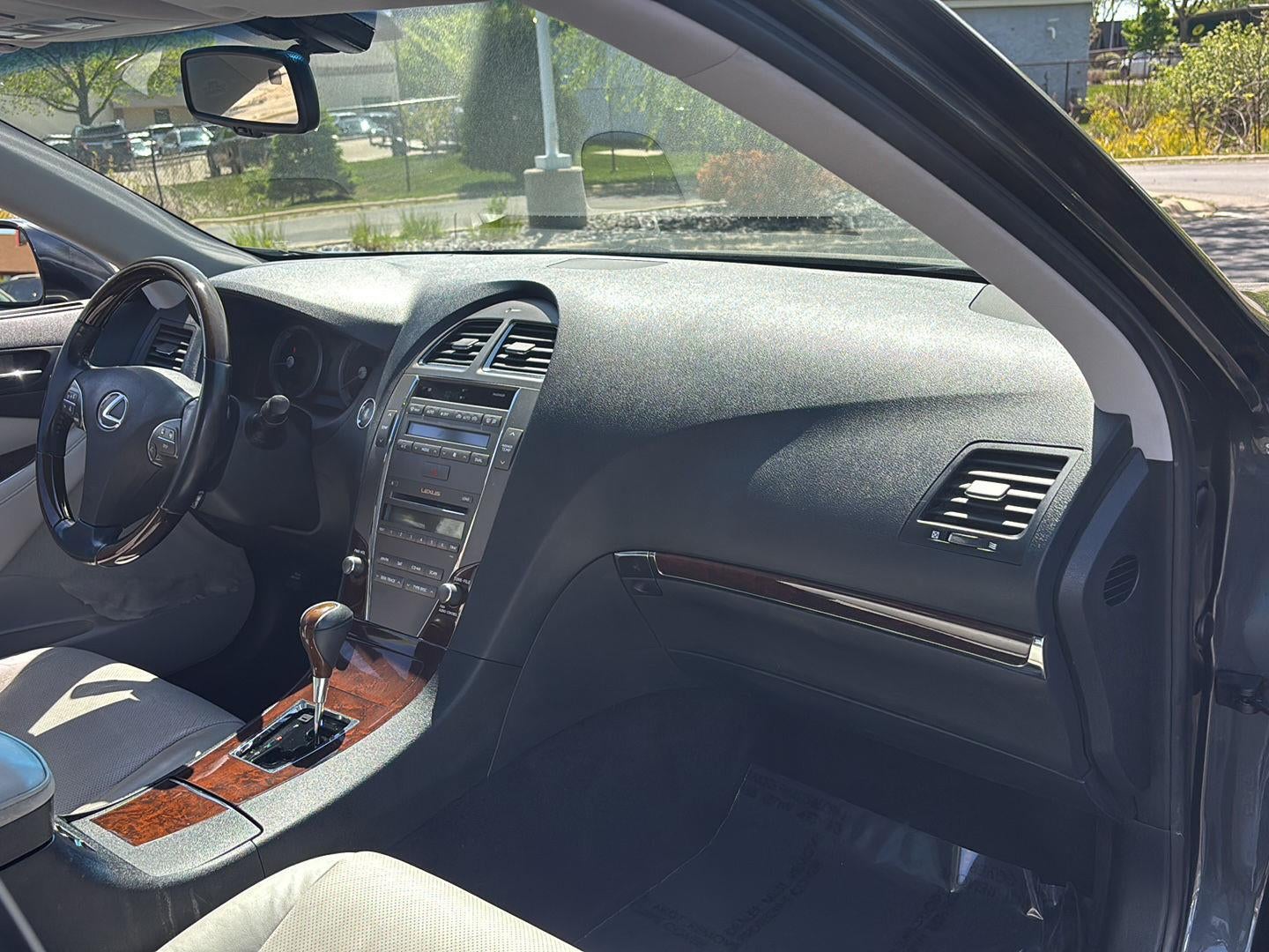 2011 Lexus ES 350 4dr Sdn