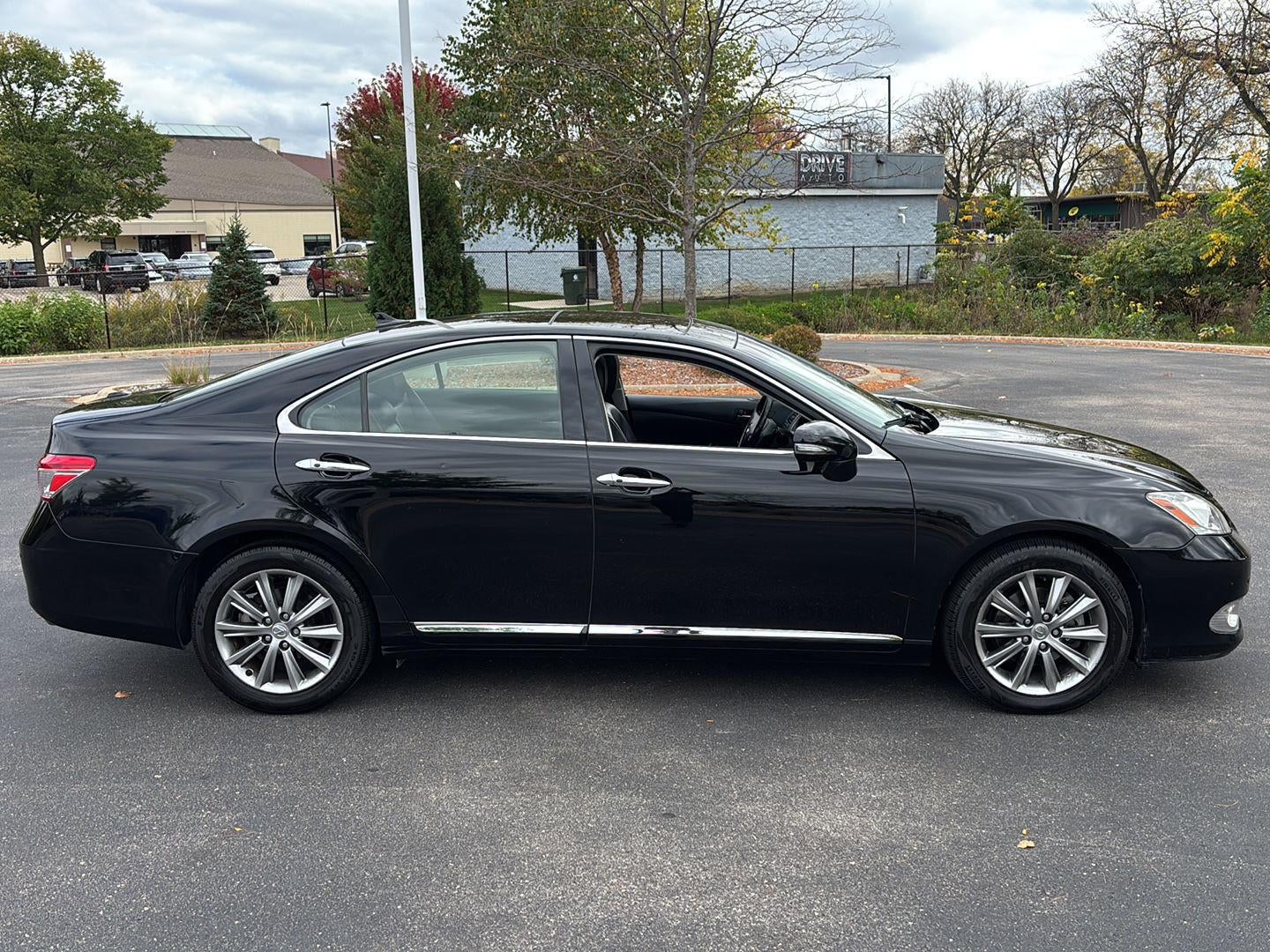 2010 Lexus ES 350 4dr Sdn