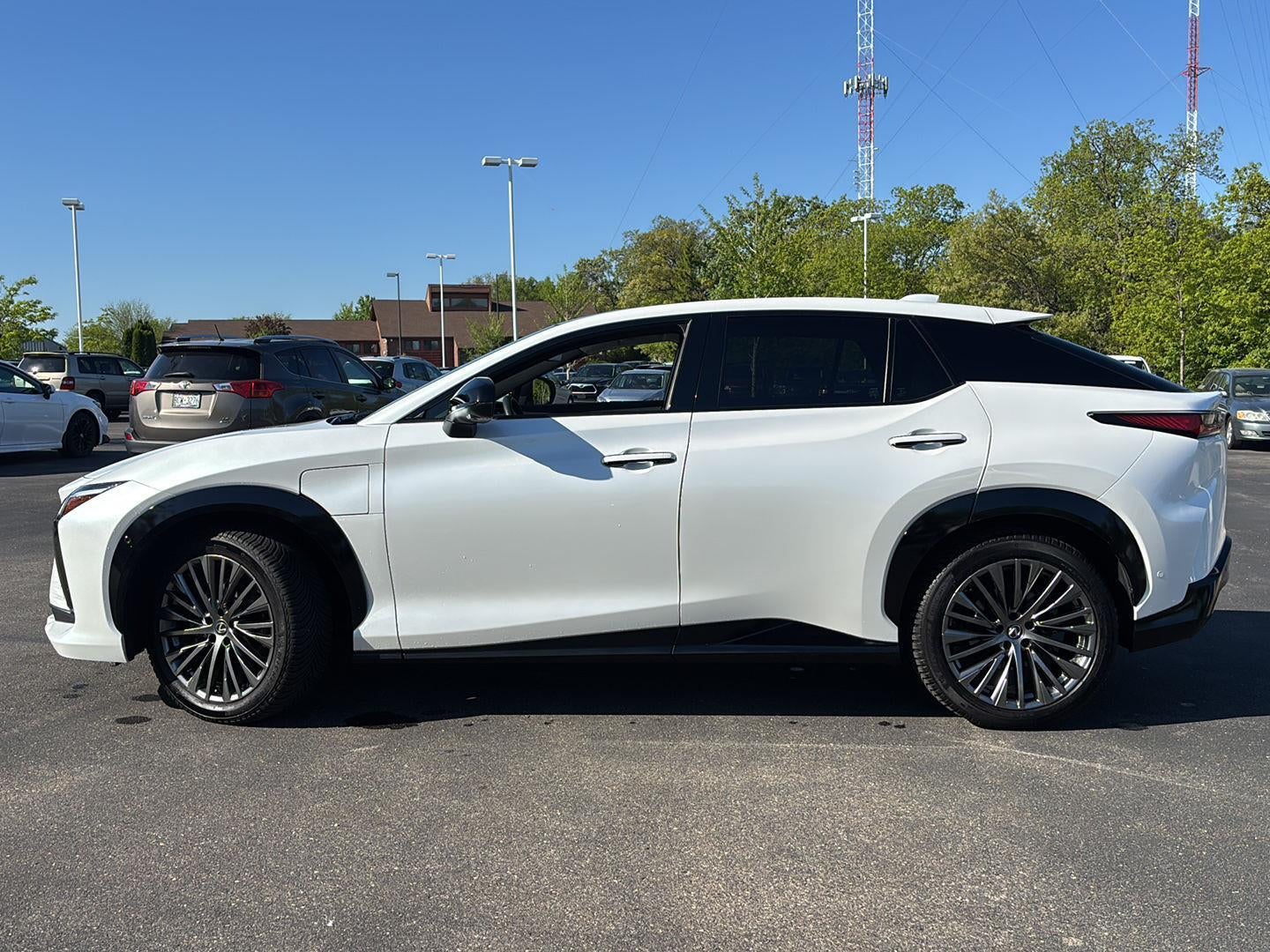 2023 Lexus RZ RZ 450e Luxury