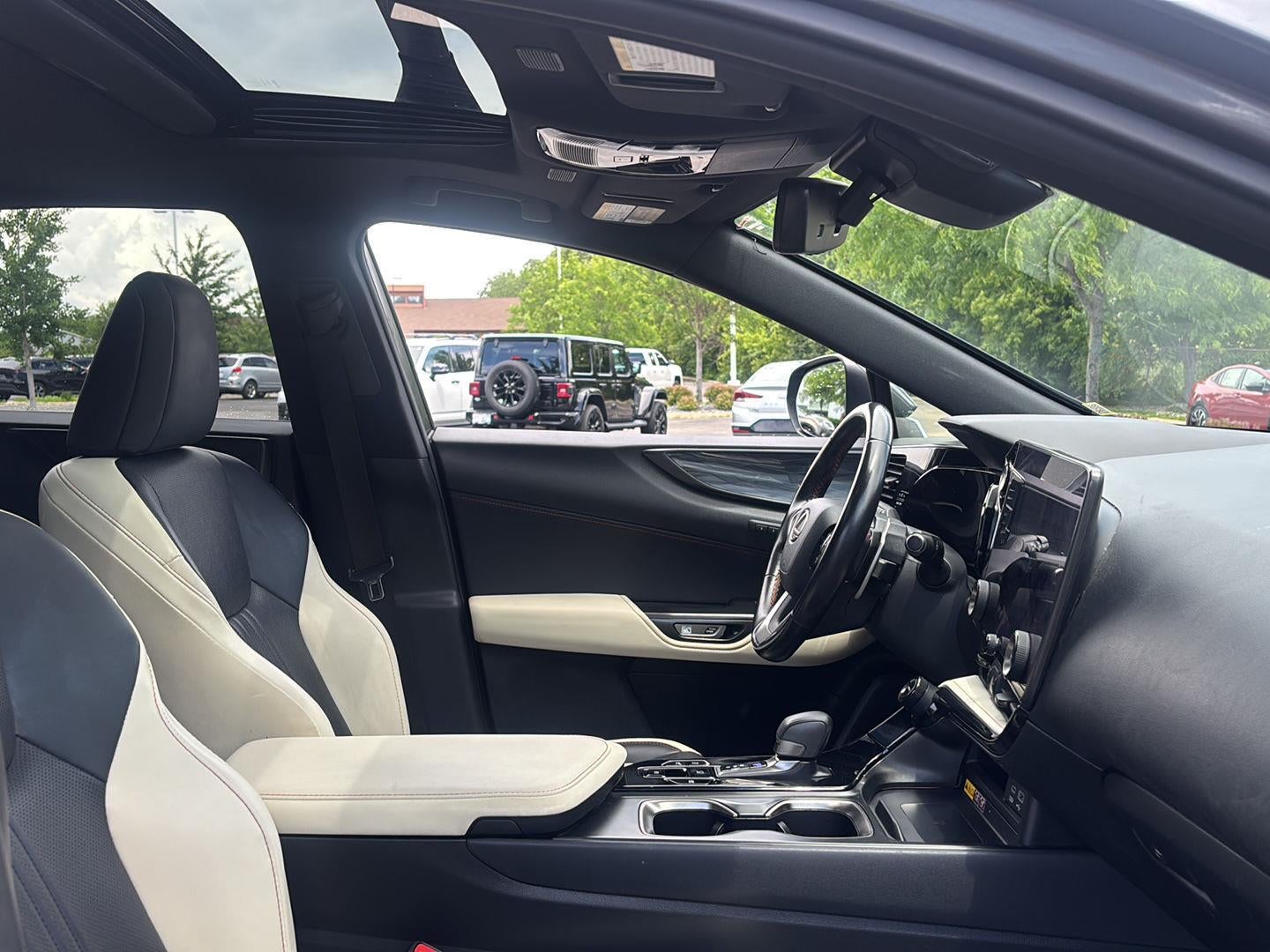 2022 Lexus NX350H PREM