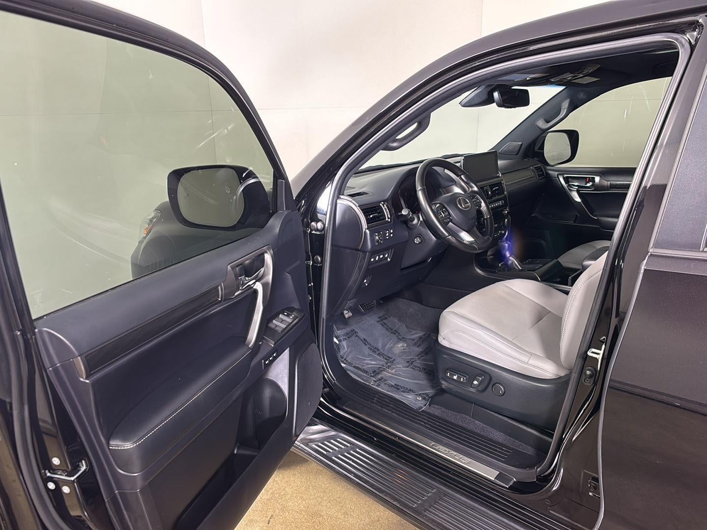 2023 Lexus GX GX 460