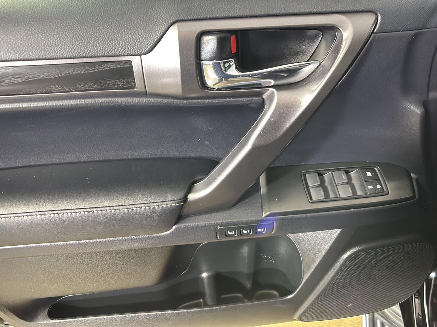 2023 Lexus GX GX 460