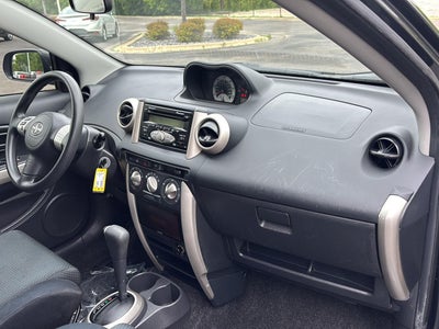 2006 Scion xA 4dr HB Manual (Natl)