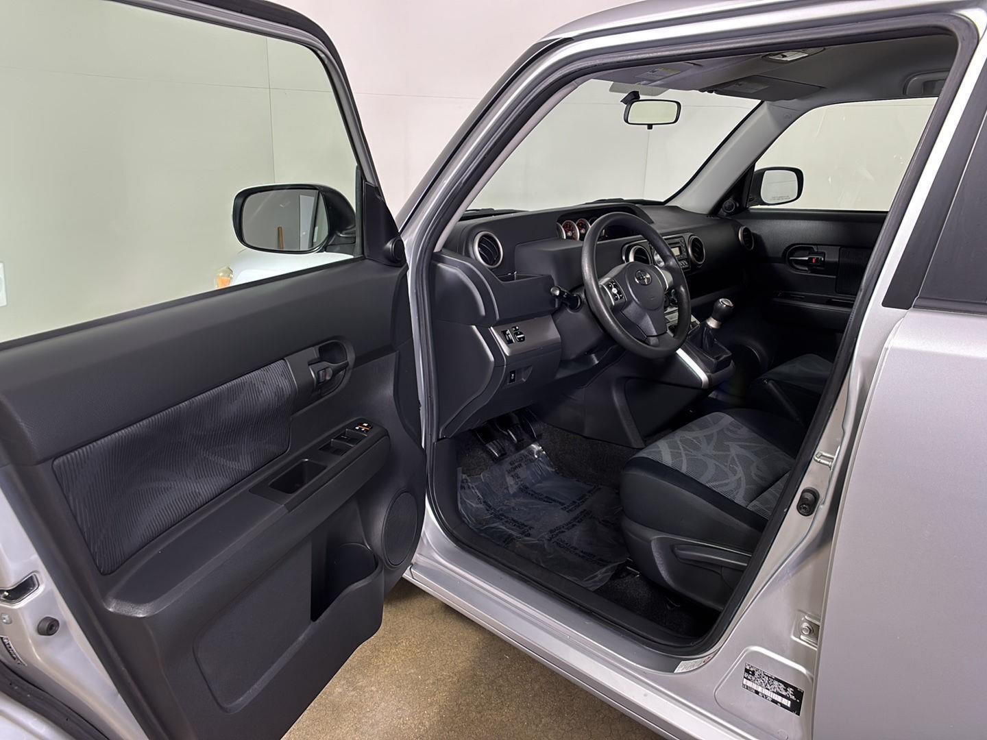 2011 Scion xB Release Series 8.0