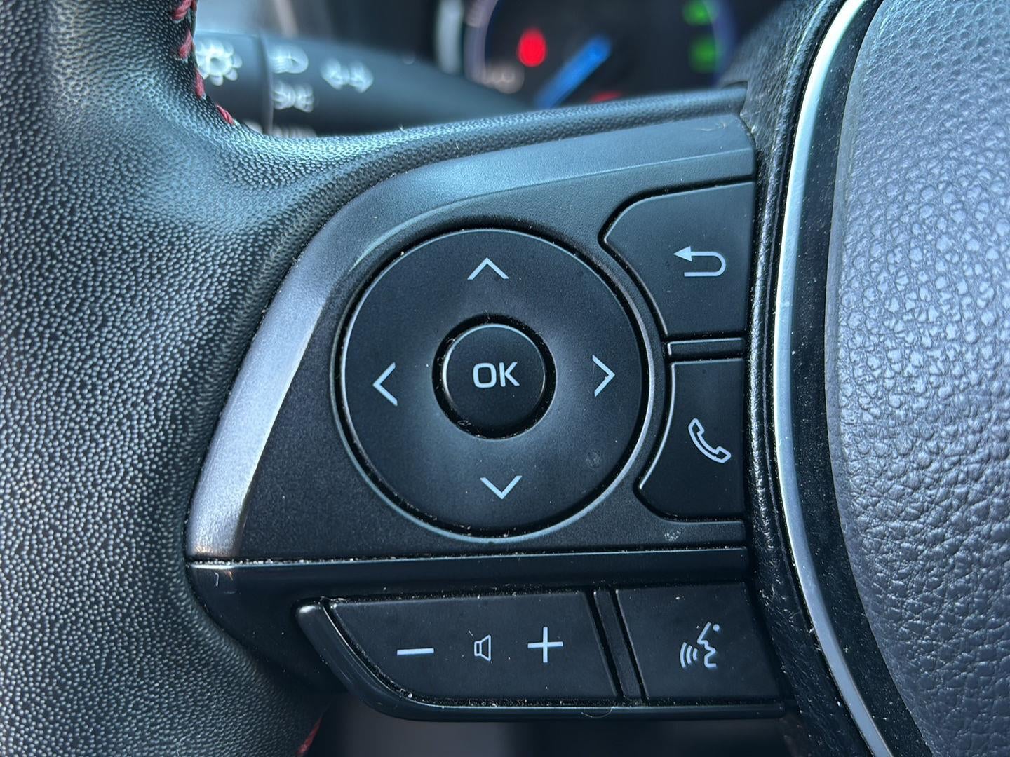 2024 Toyota RAV4 Prime SE