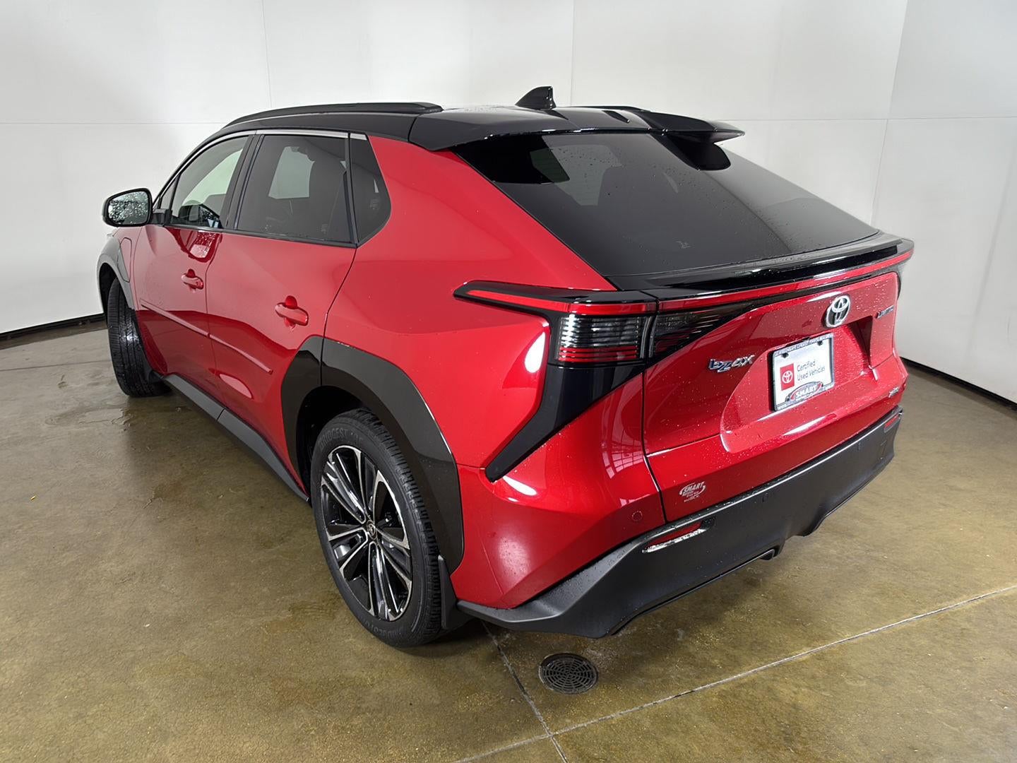 2023 Toyota bZ4X Limited