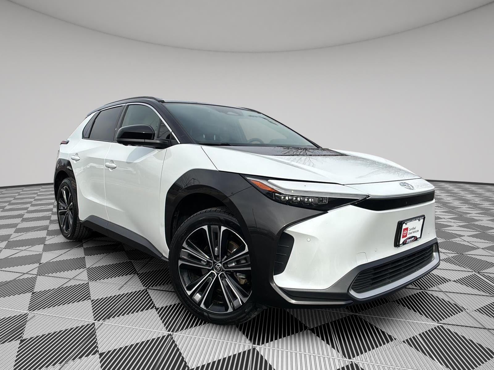 2023 Toyota bZ4X Limited