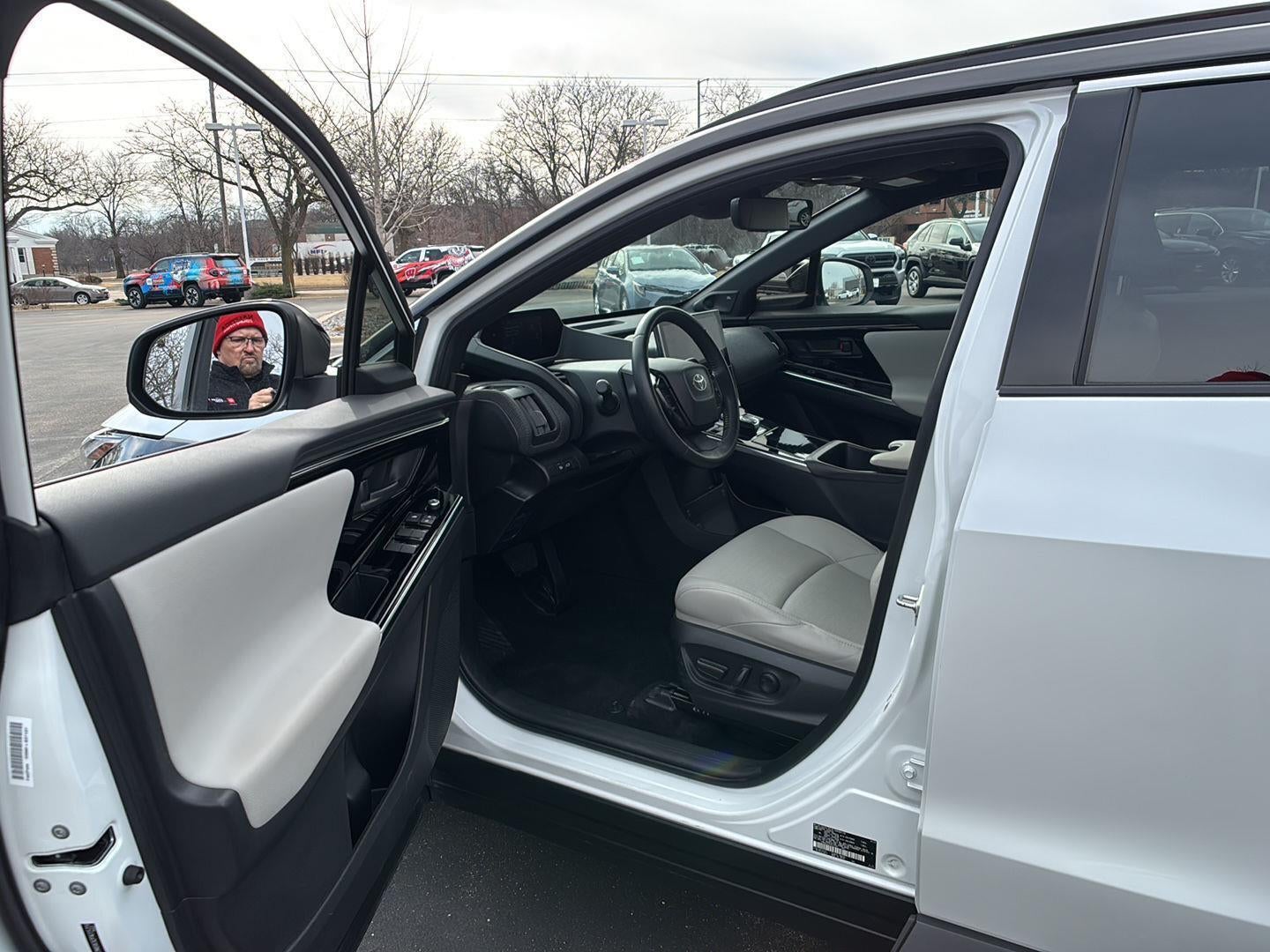 2023 Toyota bZ4X Limited