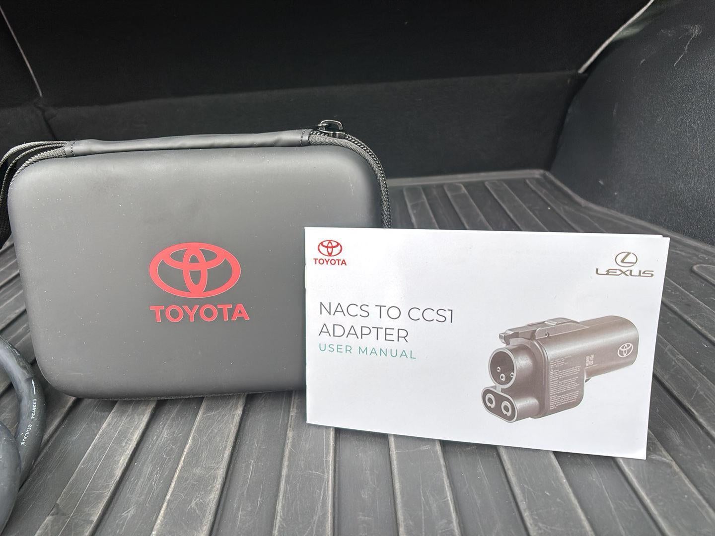 2023 Toyota bZ4X Limited