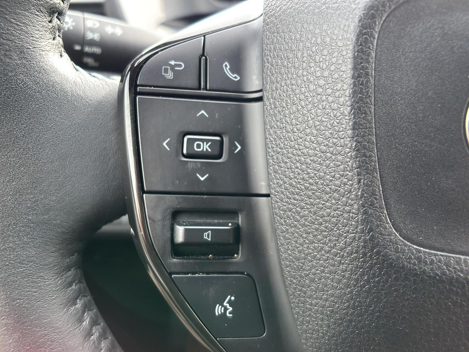 2023 Toyota bZ4X Limited