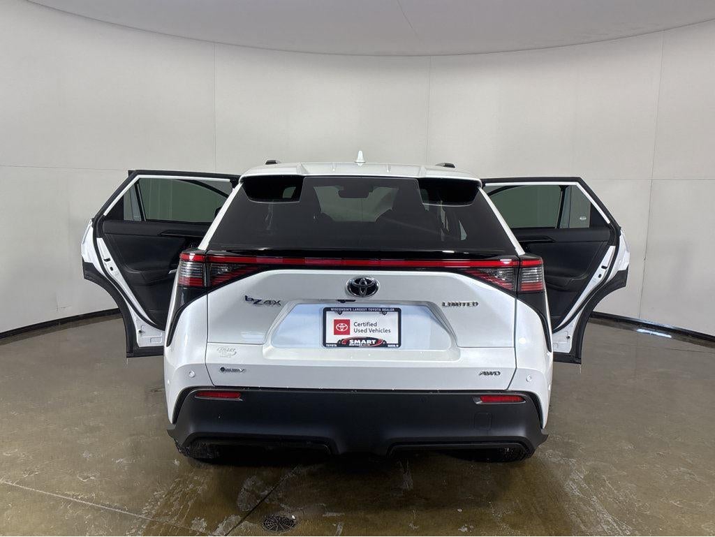 2024 Toyota bZ4X Limited