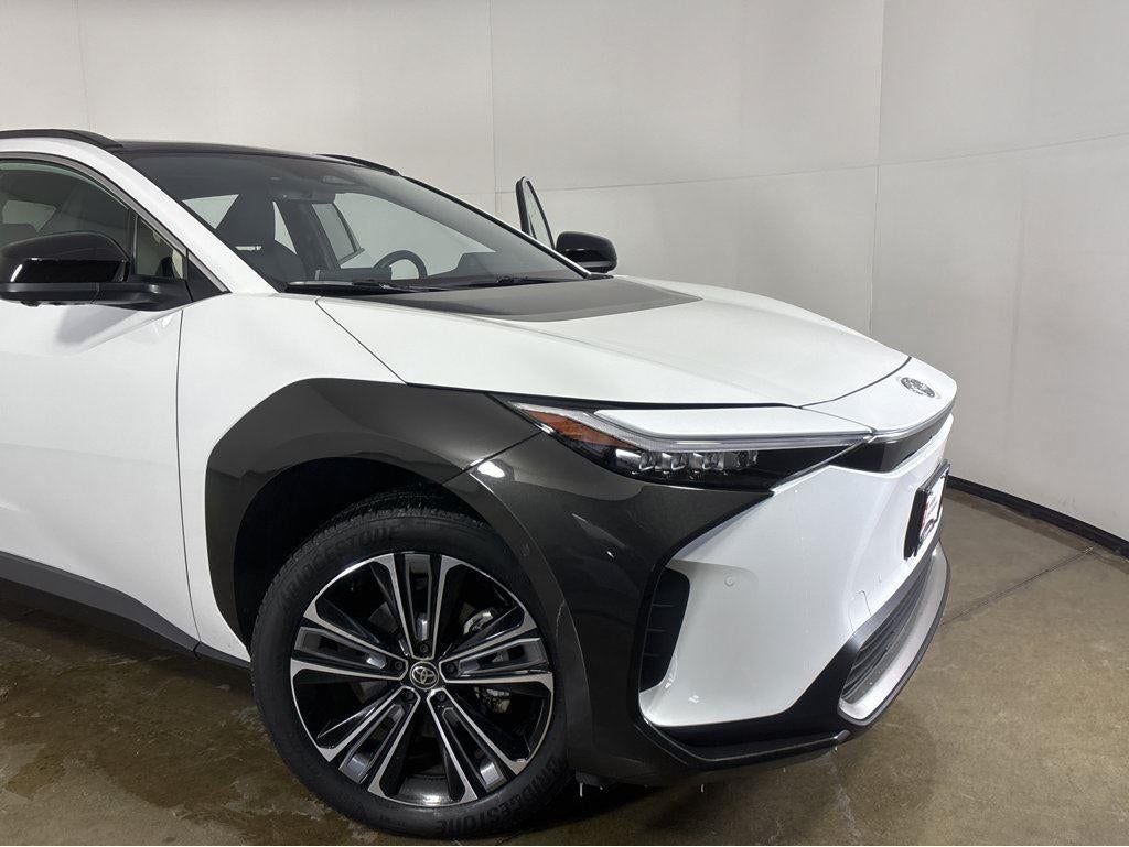 2024 Toyota bZ4X Limited