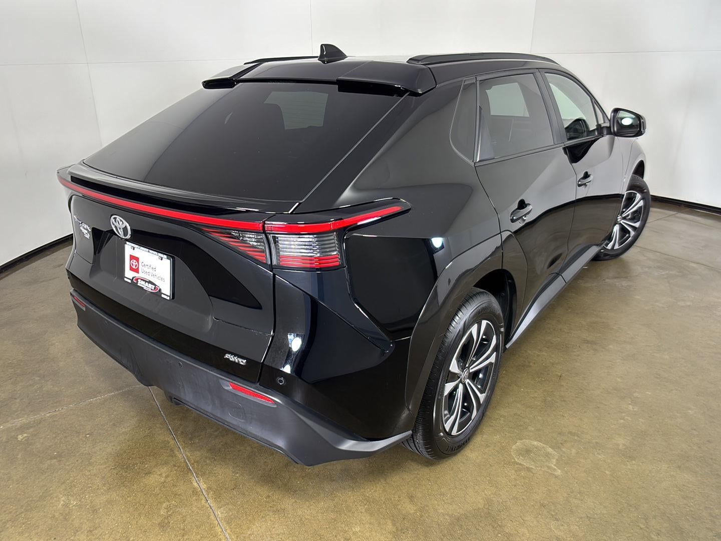 2023 Toyota bZ4X XLE
