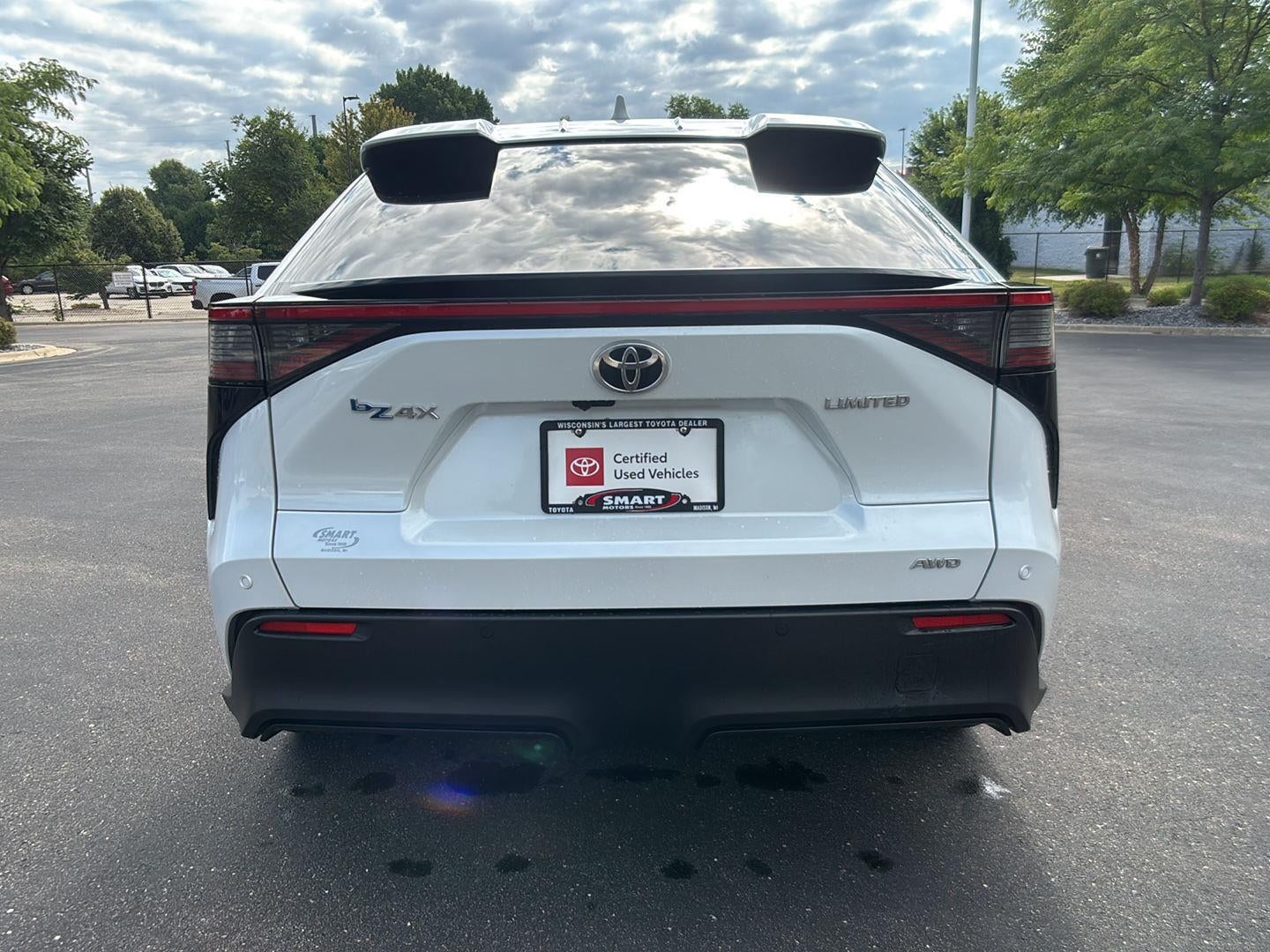 2023 Toyota bZ4X Limited
