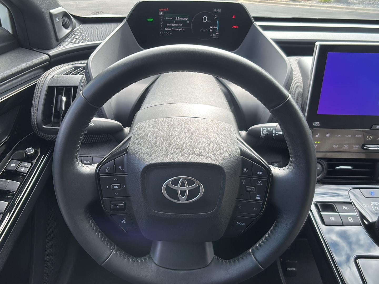 2023 Toyota bZ4X Limited