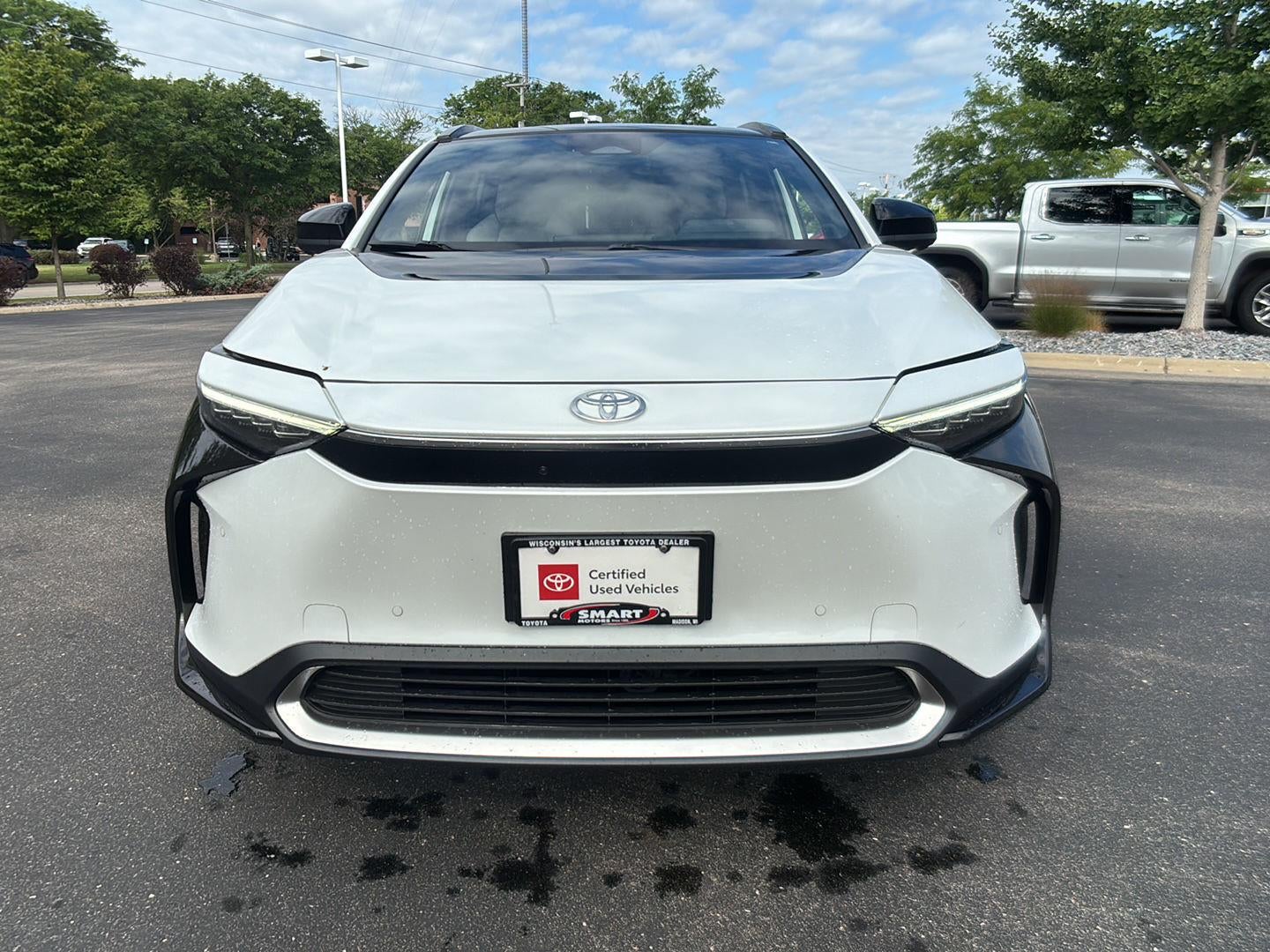 2023 Toyota bZ4X Limited