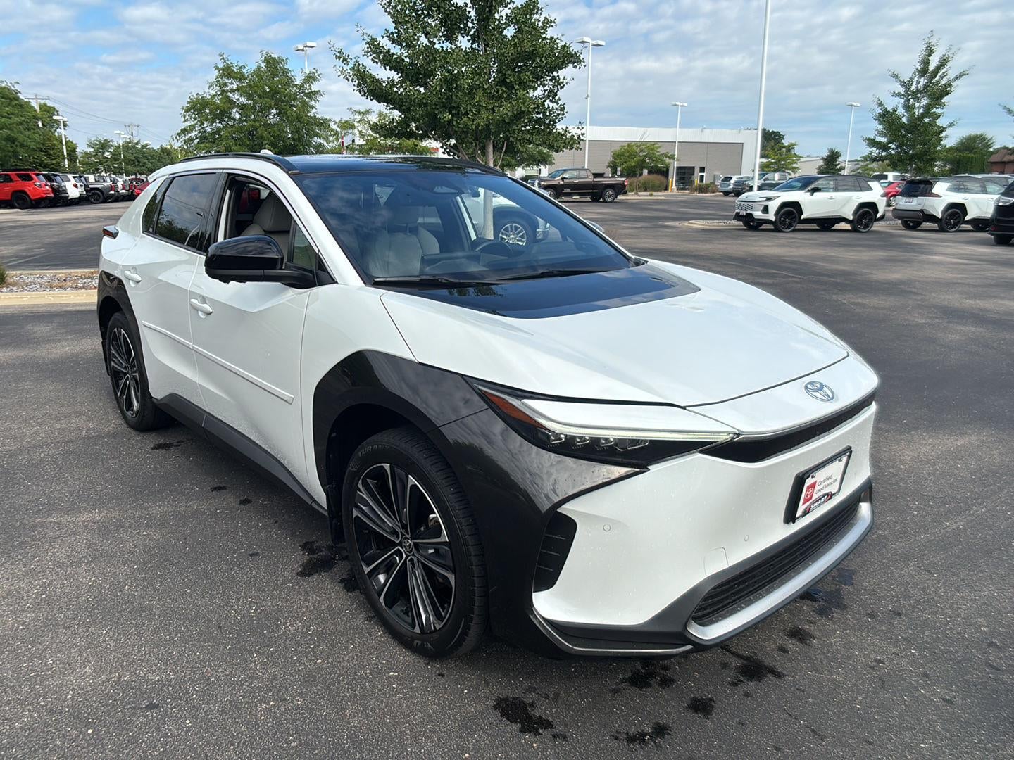 2023 Toyota bZ4X Limited