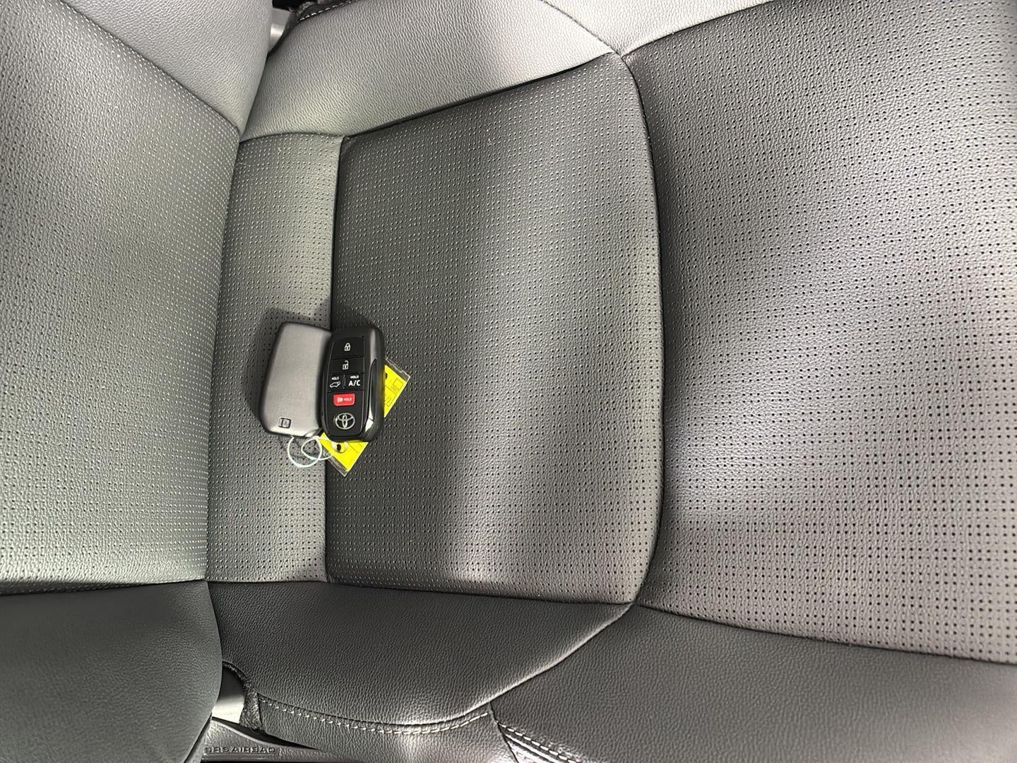 2024 Toyota bZ4X Limited