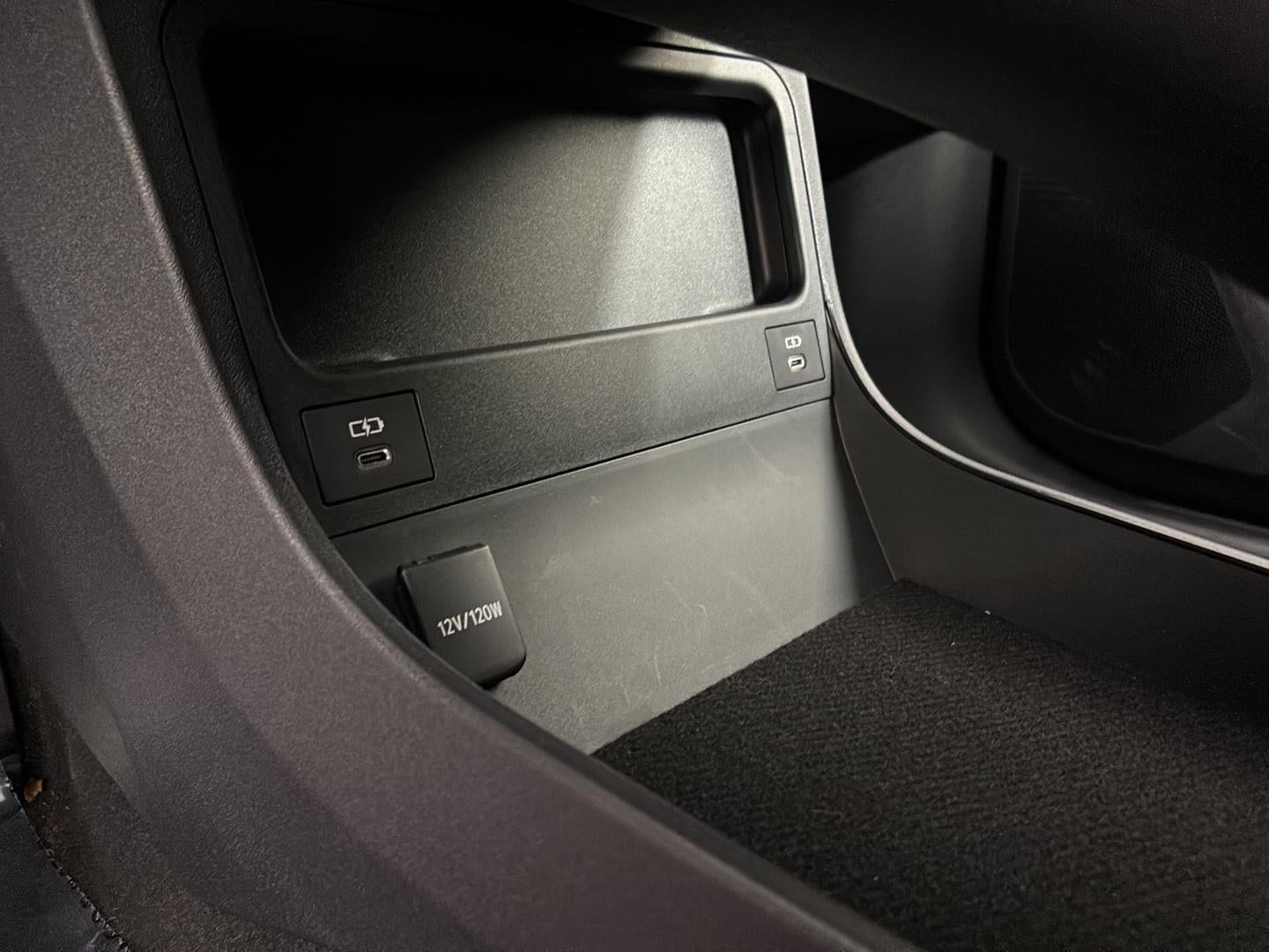 2024 Toyota bZ4X Limited