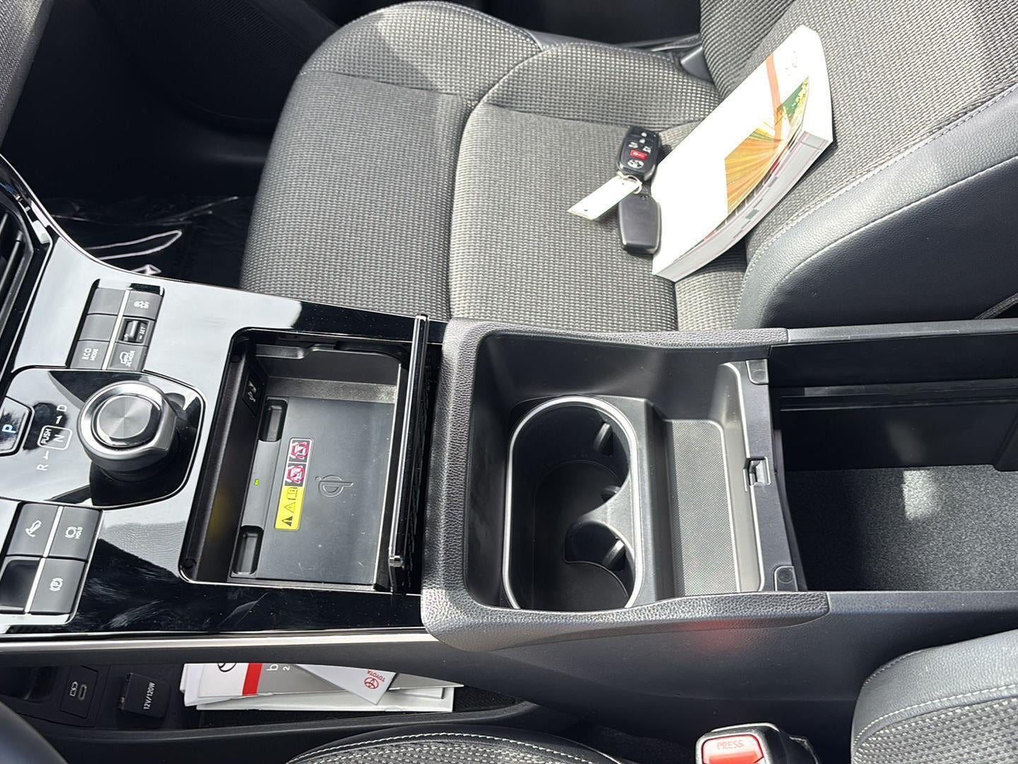 2024 Toyota bZ4X XLE