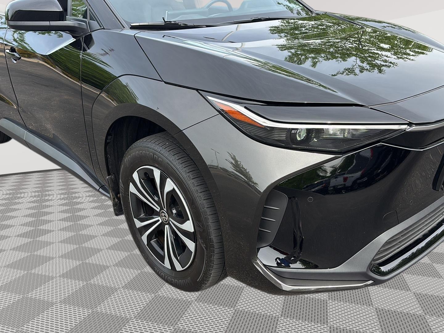 2024 Toyota bZ4X XLE