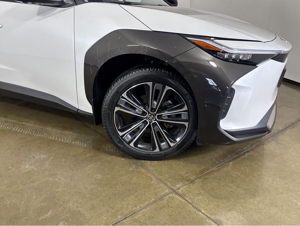 2023 Toyota bZ4X Limited