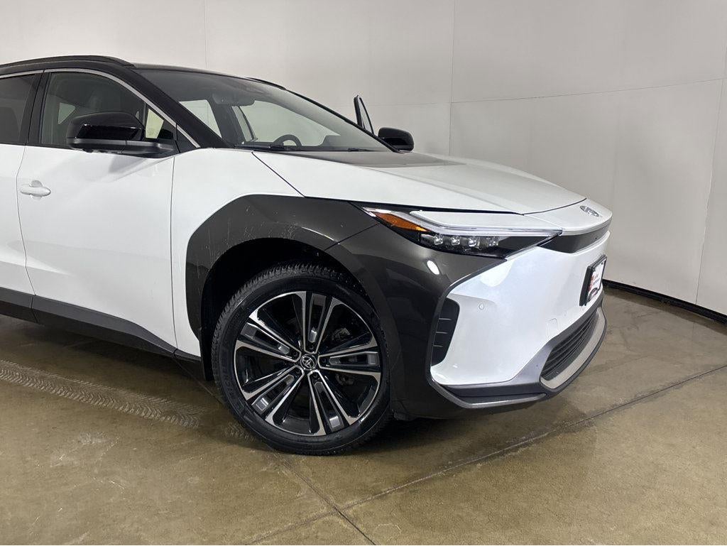 2023 Toyota bZ4X Limited