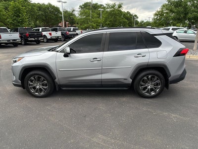 2022 Toyota RAV4 Hybrid XLE Premium