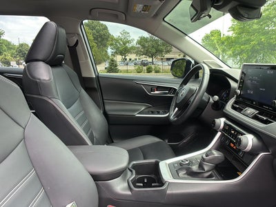 2022 Toyota RAV4 Hybrid XLE Premium