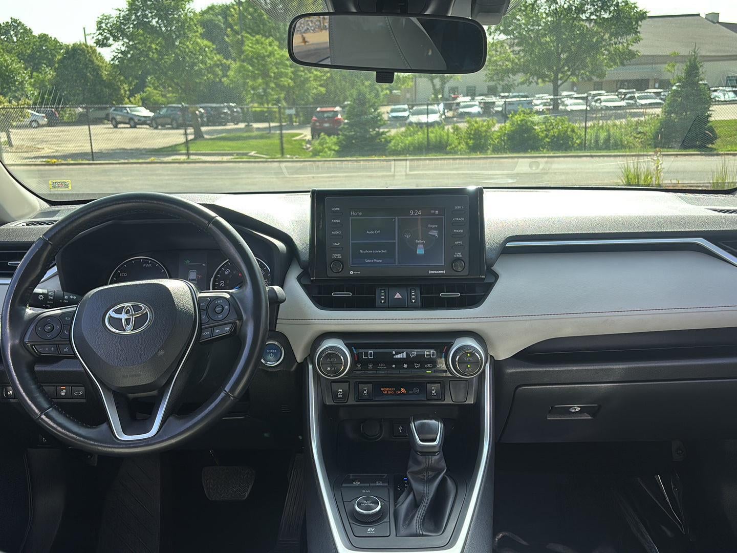 2022 Toyota RAV4 Hybrid XLE Premium