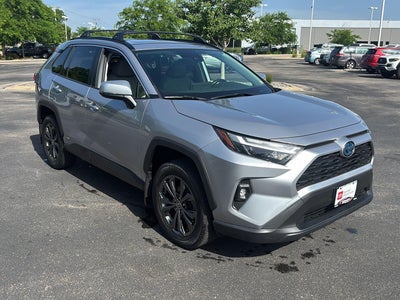 2022 Toyota RAV4 Hybrid XLE Premium