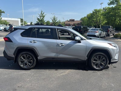 2022 Toyota RAV4 Hybrid XLE Premium