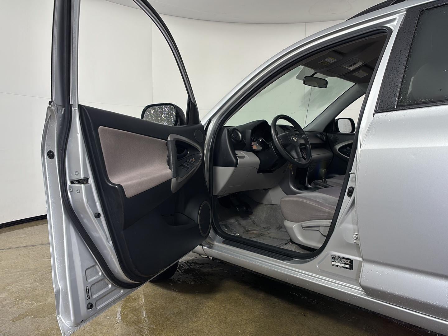 2008 Toyota RAV4 4WD 4dr 4-cyl 4-Spd AT (Natl)