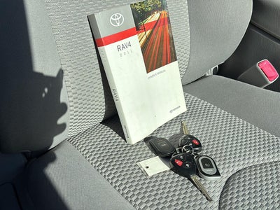 2011 Toyota Rav4 4WD 4dr V6 5-Spd AT (Natl)