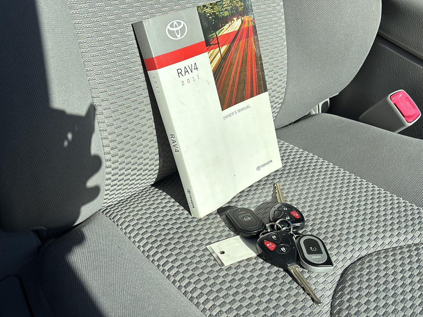 2011 Toyota Rav4 4WD 4dr V6 5-Spd AT (Natl)
