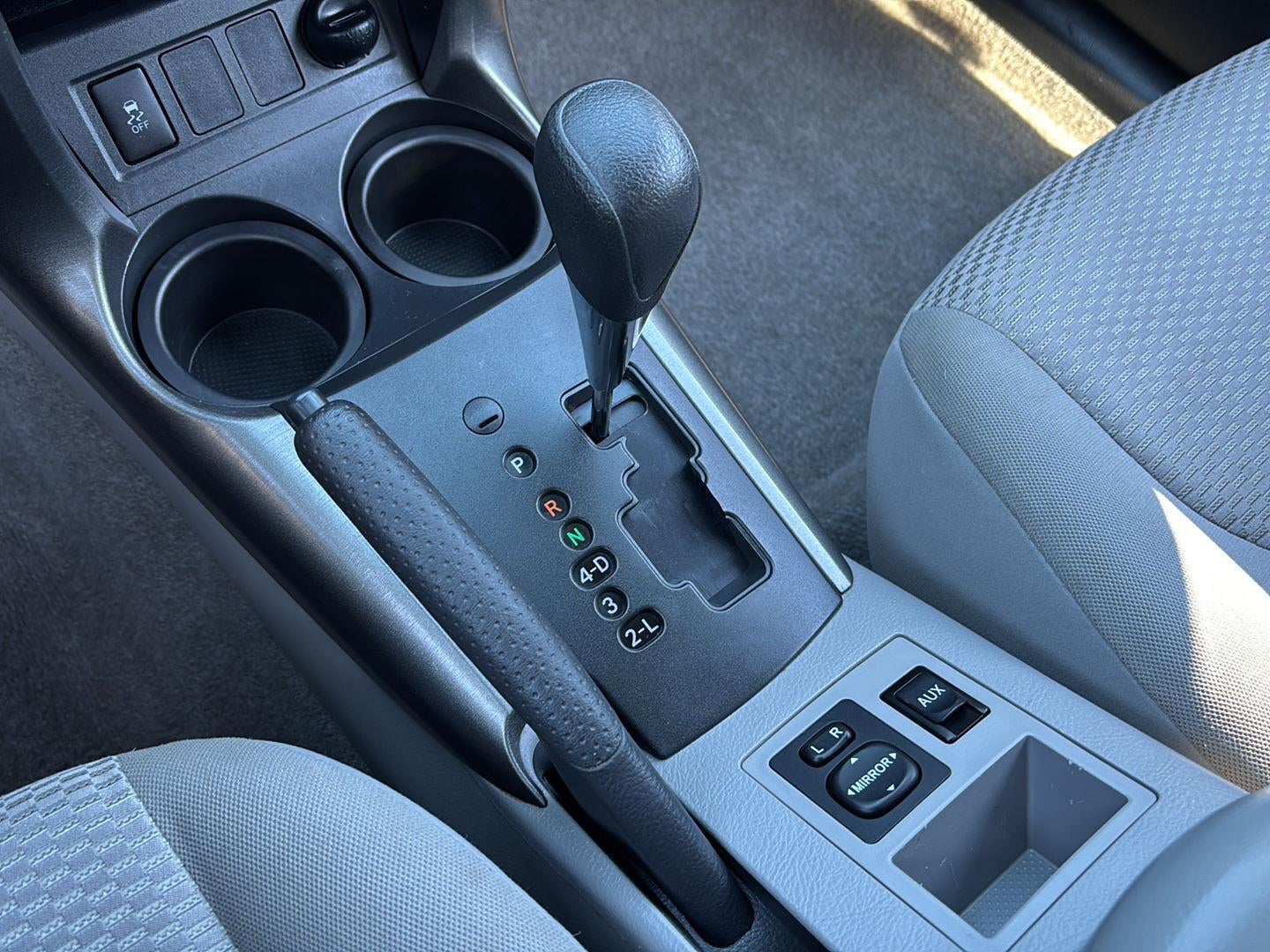 2011 Toyota Rav4 4WD 4dr V6 5-Spd AT (Natl)