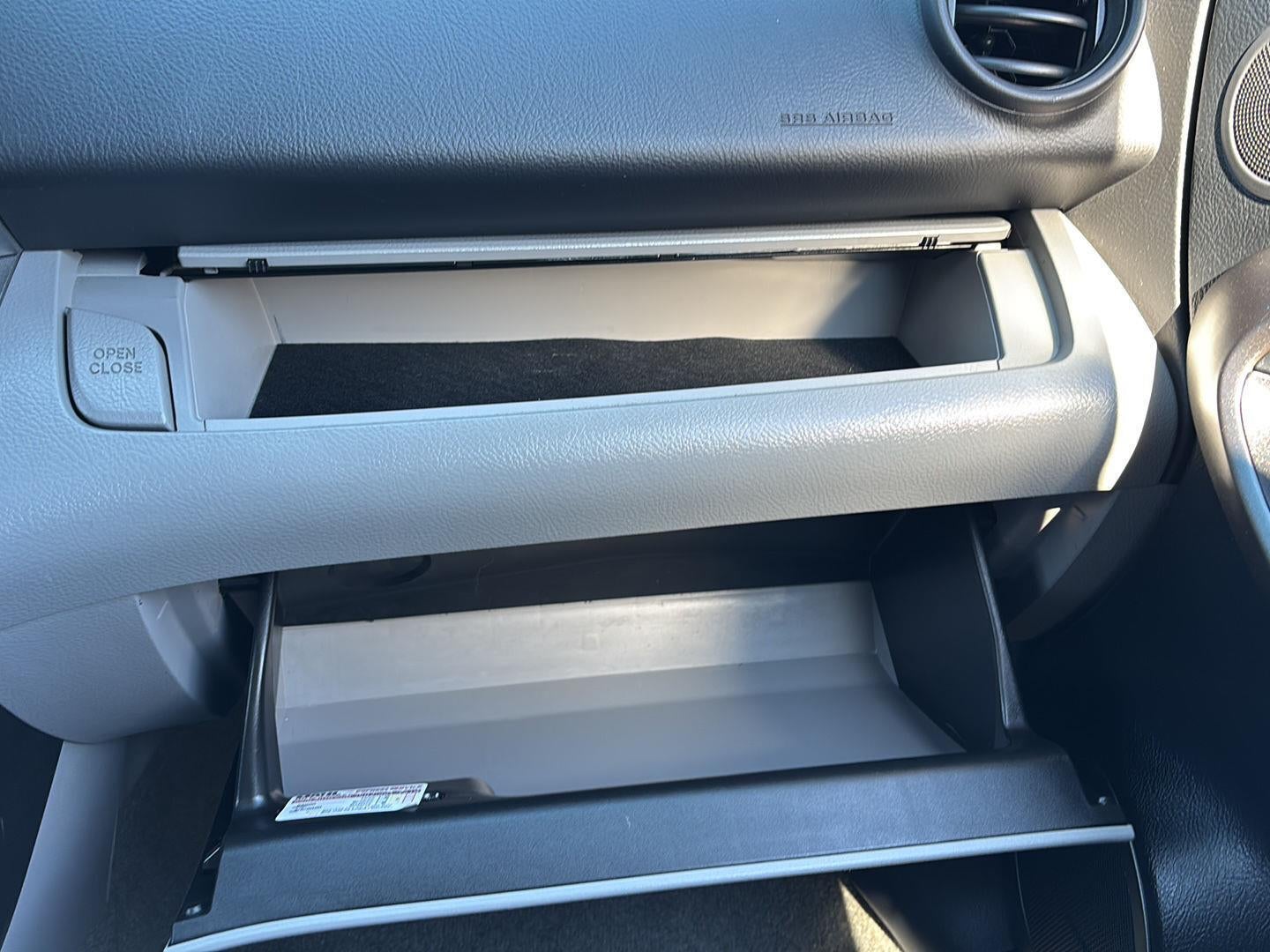2011 Toyota Rav4 4WD 4dr V6 5-Spd AT (Natl)