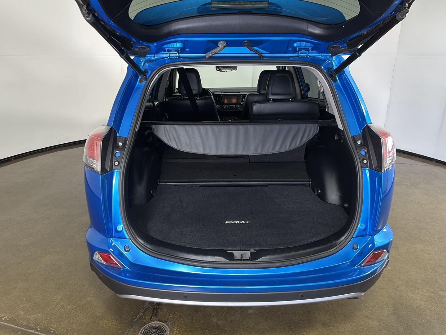 2017 Toyota RAV4 Hybrid Limited
