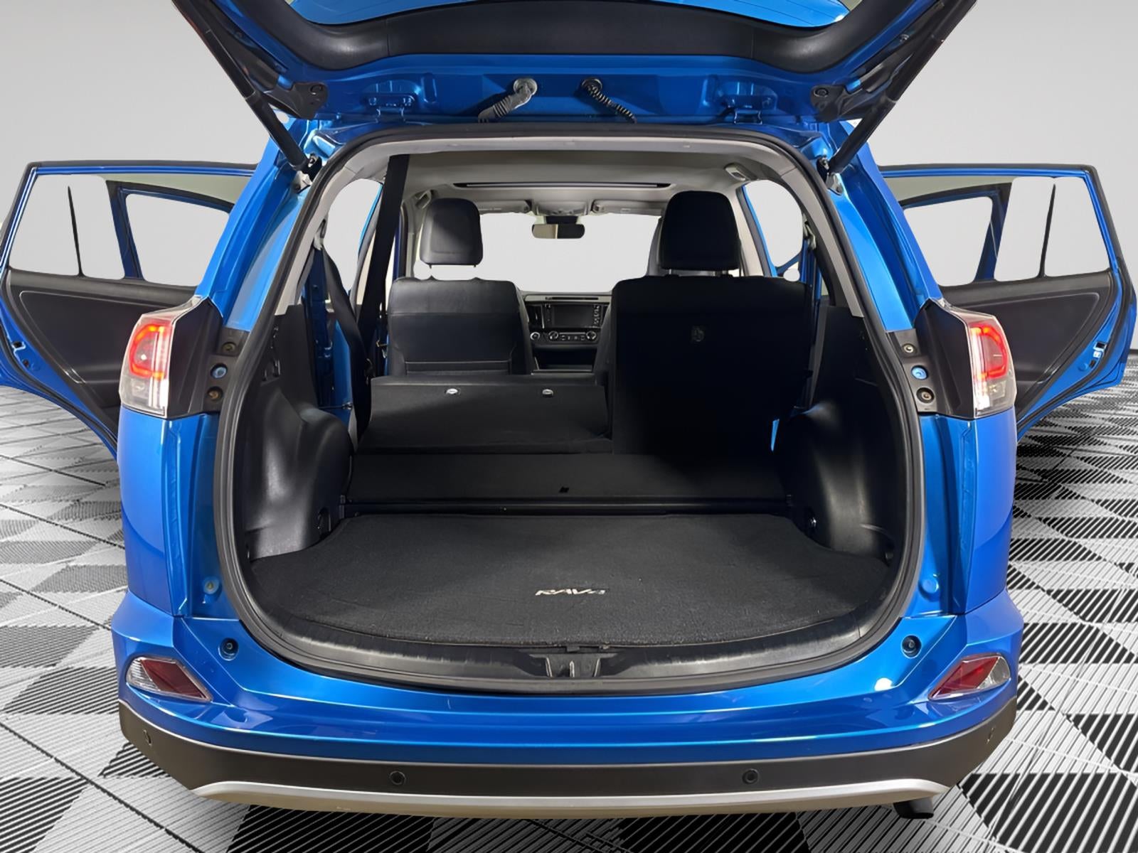 2016 Toyota RAV4 Hybrid Limited