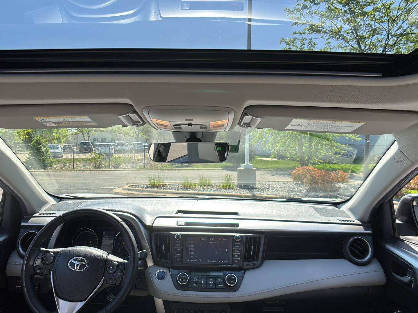 2017 Toyota RAV4 Hybrid Limited