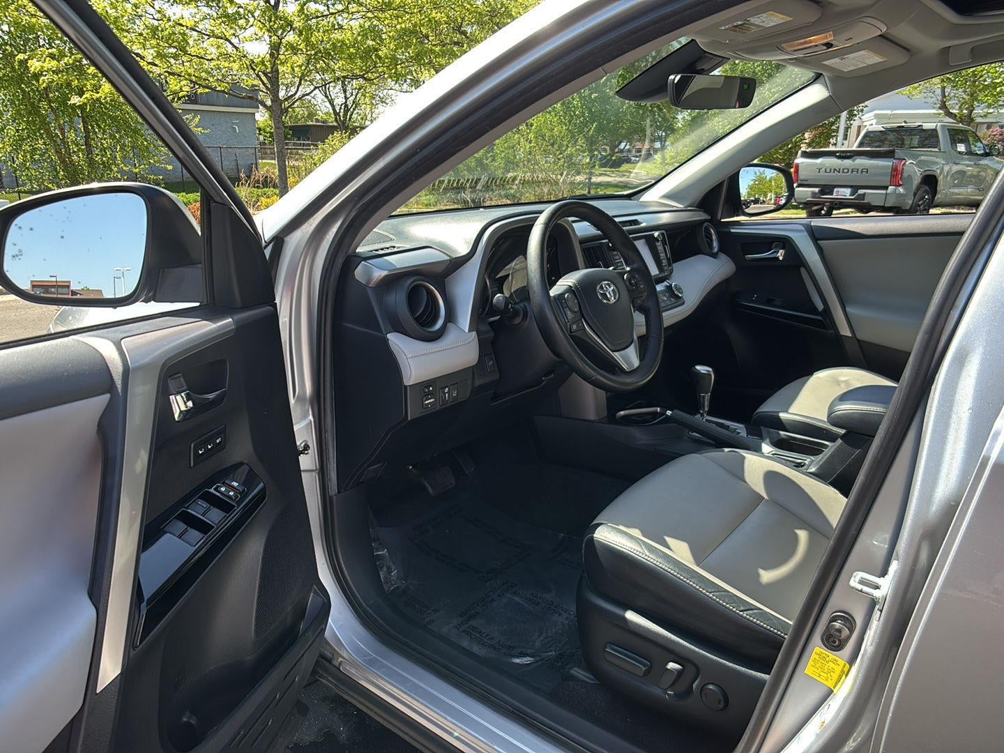 2017 Toyota RAV4 Hybrid Limited