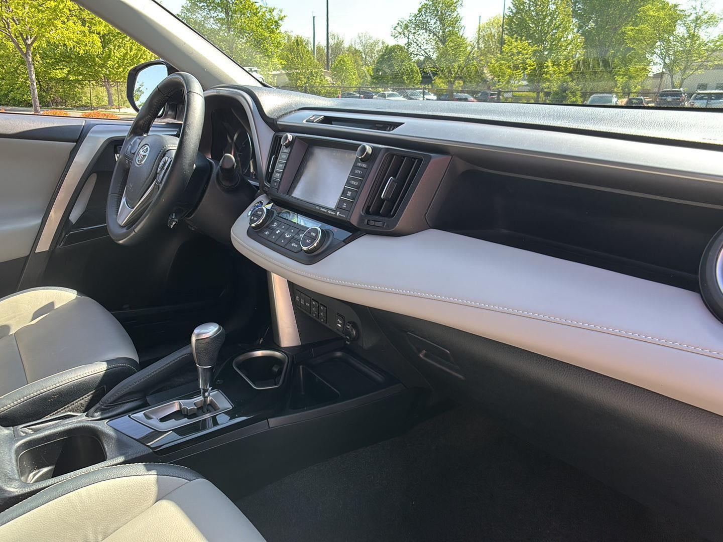 2017 Toyota RAV4 Hybrid Limited