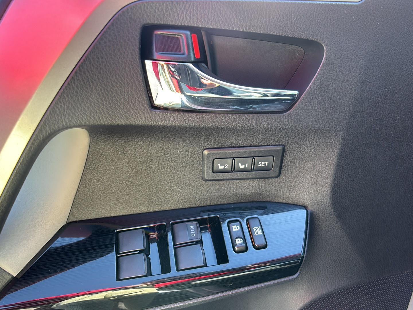 2017 Toyota RAV4 Hybrid Limited