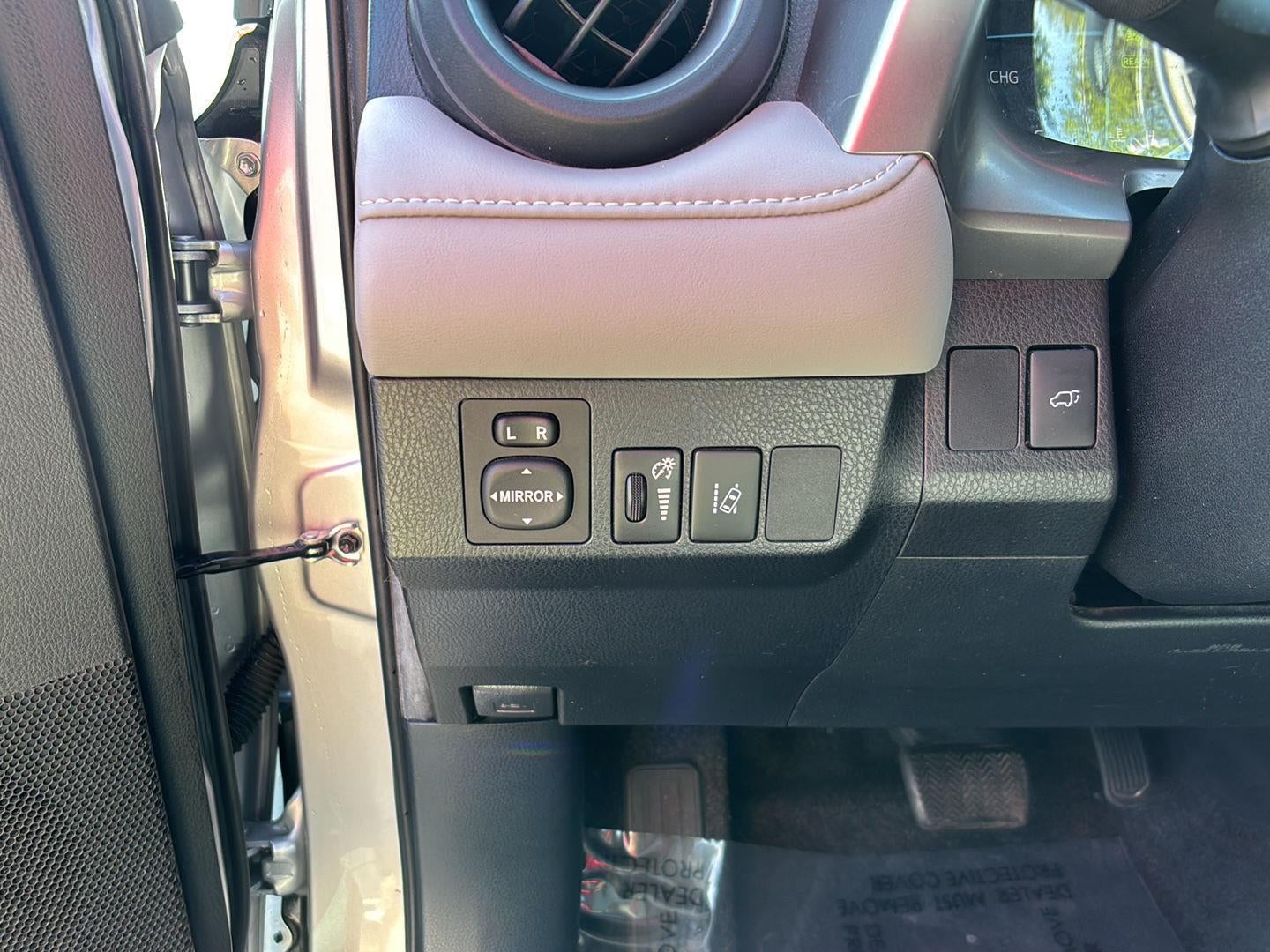 2017 Toyota RAV4 Hybrid Limited