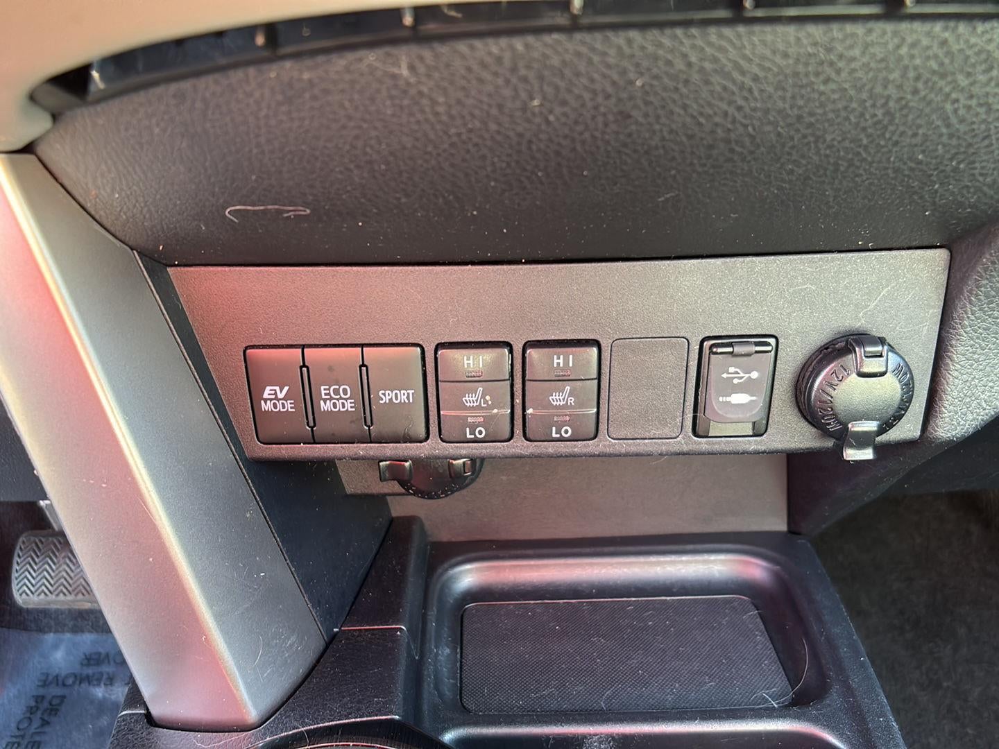 2017 Toyota RAV4 Hybrid Limited