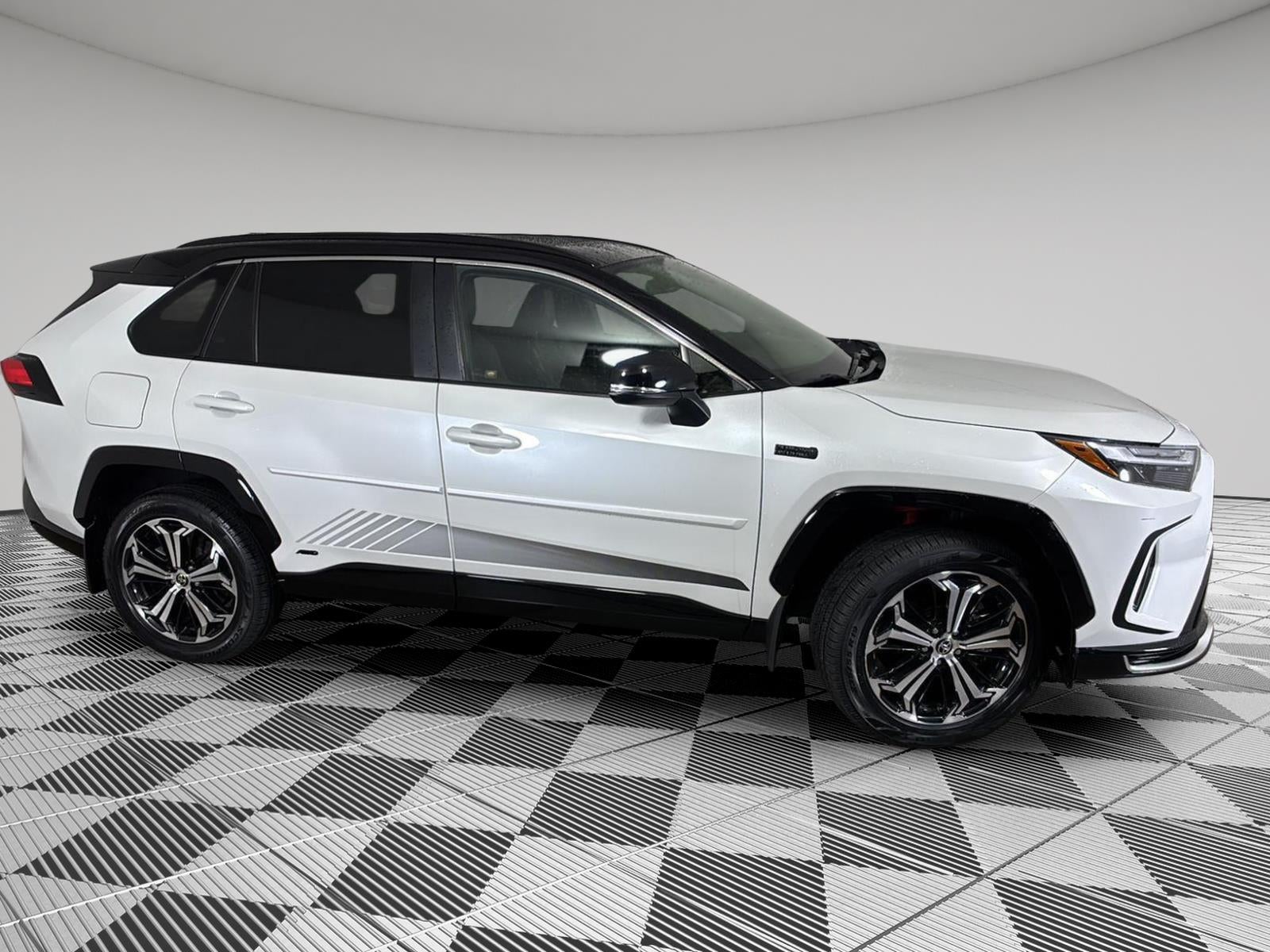 2023 Toyota RAV4 Prime XSE