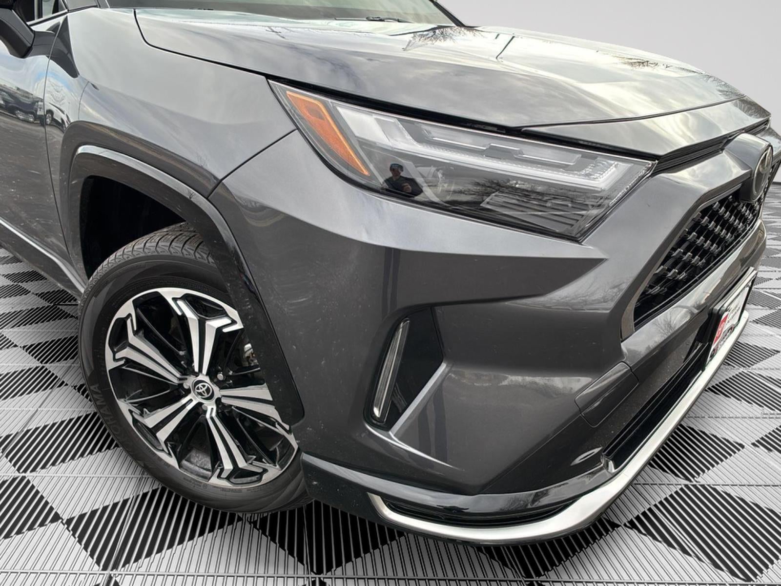 2025 Toyota RAV4 Plug-In Hybrid XSE