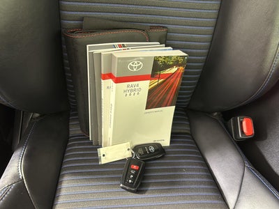 2020 Toyota RAV4 Hybrid XSE