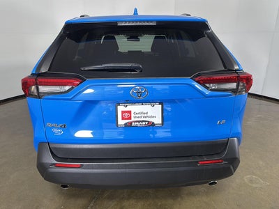 2020 Toyota RAV4 LE
